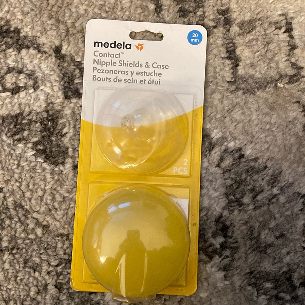 Medel Contact Nipple Shields and Case 20mm